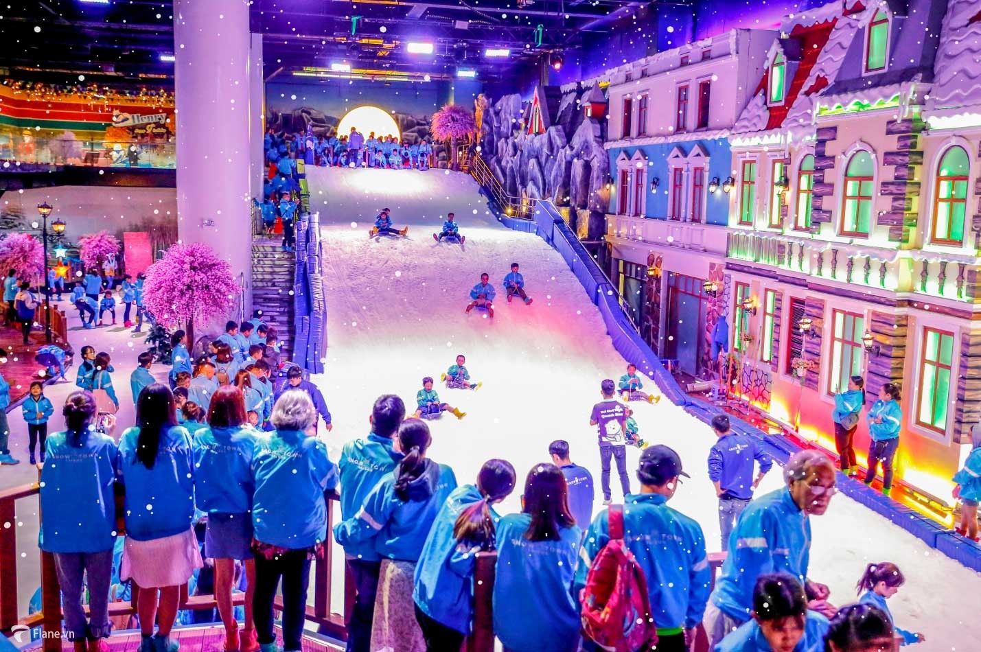 Khám phá Snow Town Sài Gòn – Thiên đường tuyết giữa lòng thành phố