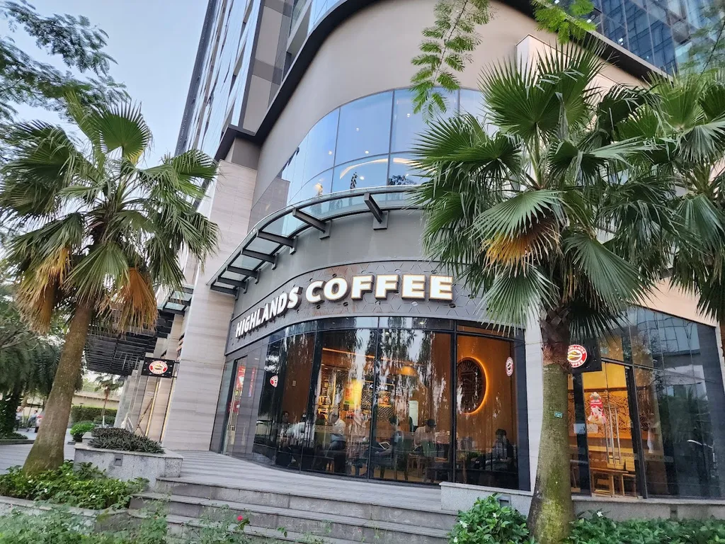 Khám phá Highlands Quận 1: Review không gian nội thất và menu đồ uống