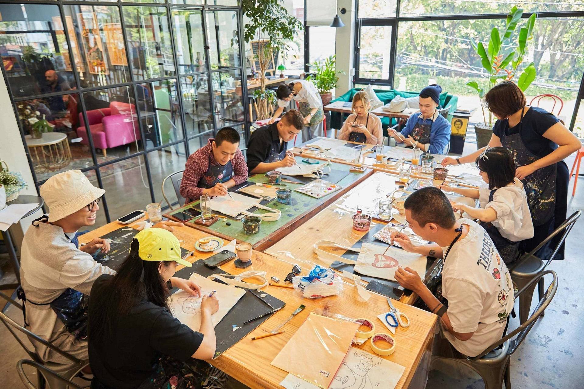Cafe workshop Hà Nội - Gợi ý TOP địa điểm HOT 2025