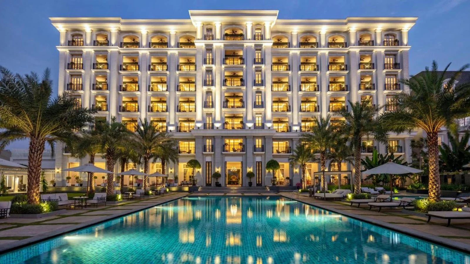 Top 14 khách sạn Hồ Chí Minh đẹp hút hồn bạn phải trải nghiệm 2025