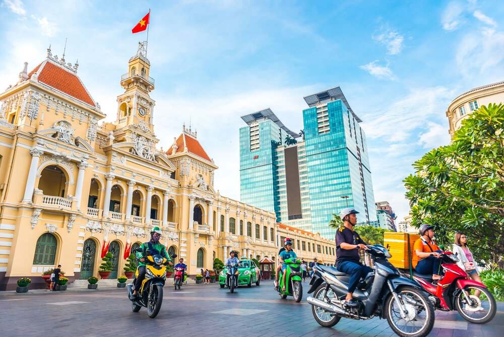 Cẩm nang du lịch Sài Gòn từ A-Z cho khách du lịch khám phá | Xanh SM